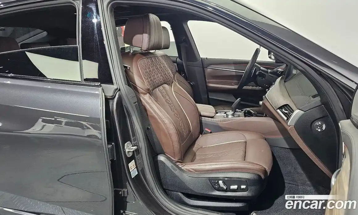 BMW 6 серия 2020 3.0 автомат (гидро), фото 16