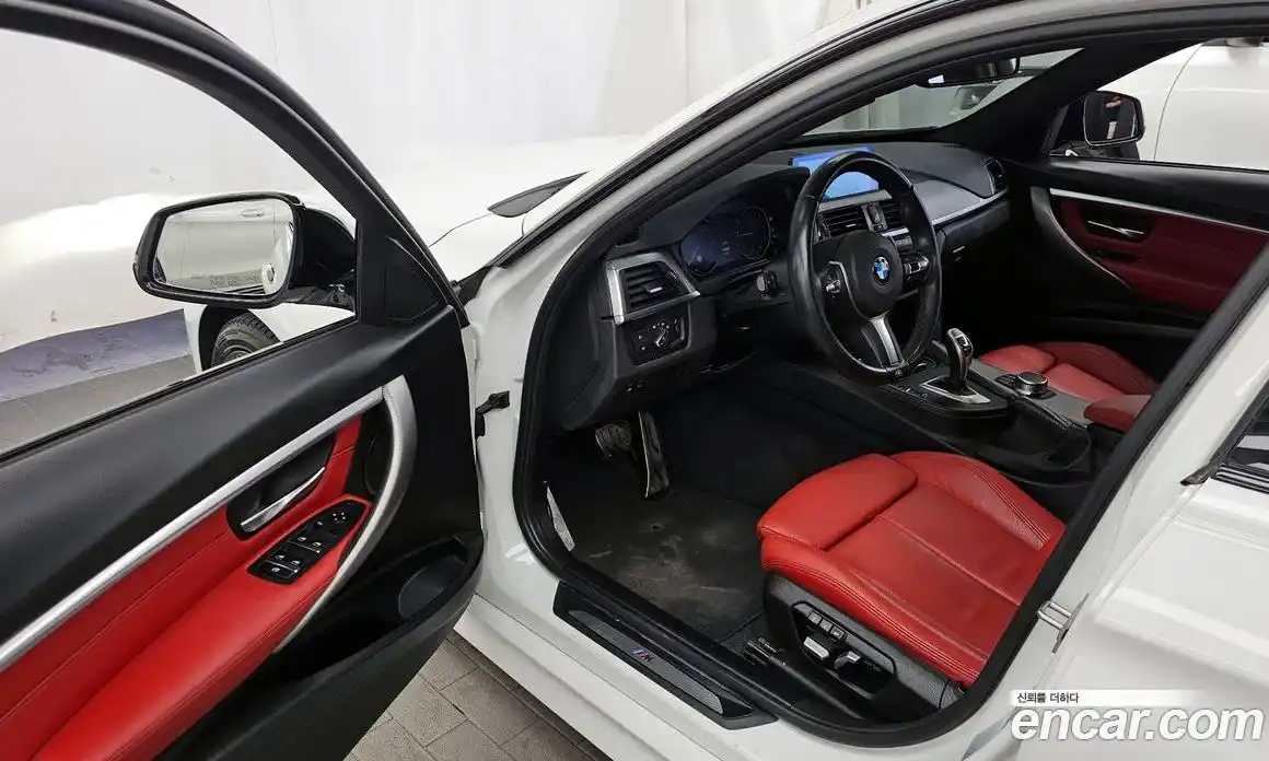 BMW 3 серия 2017 2.0 автомат (гидро), фото 13