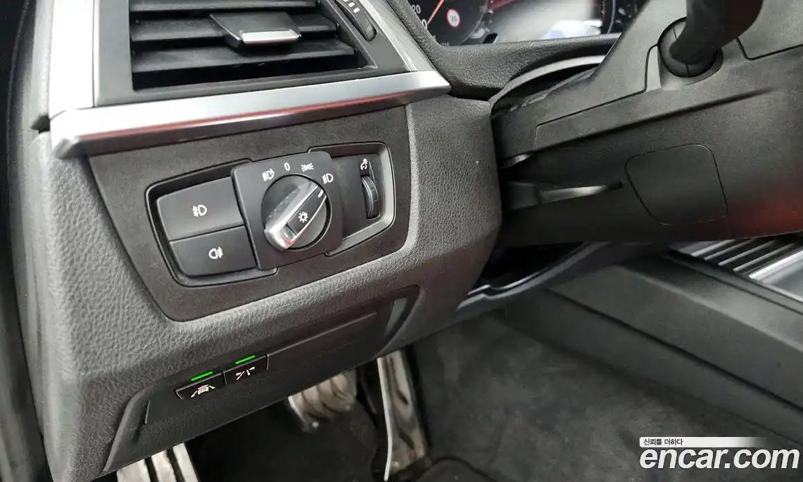 BMW 3 серия 2017 2.0 автомат (гидро), фото 27
