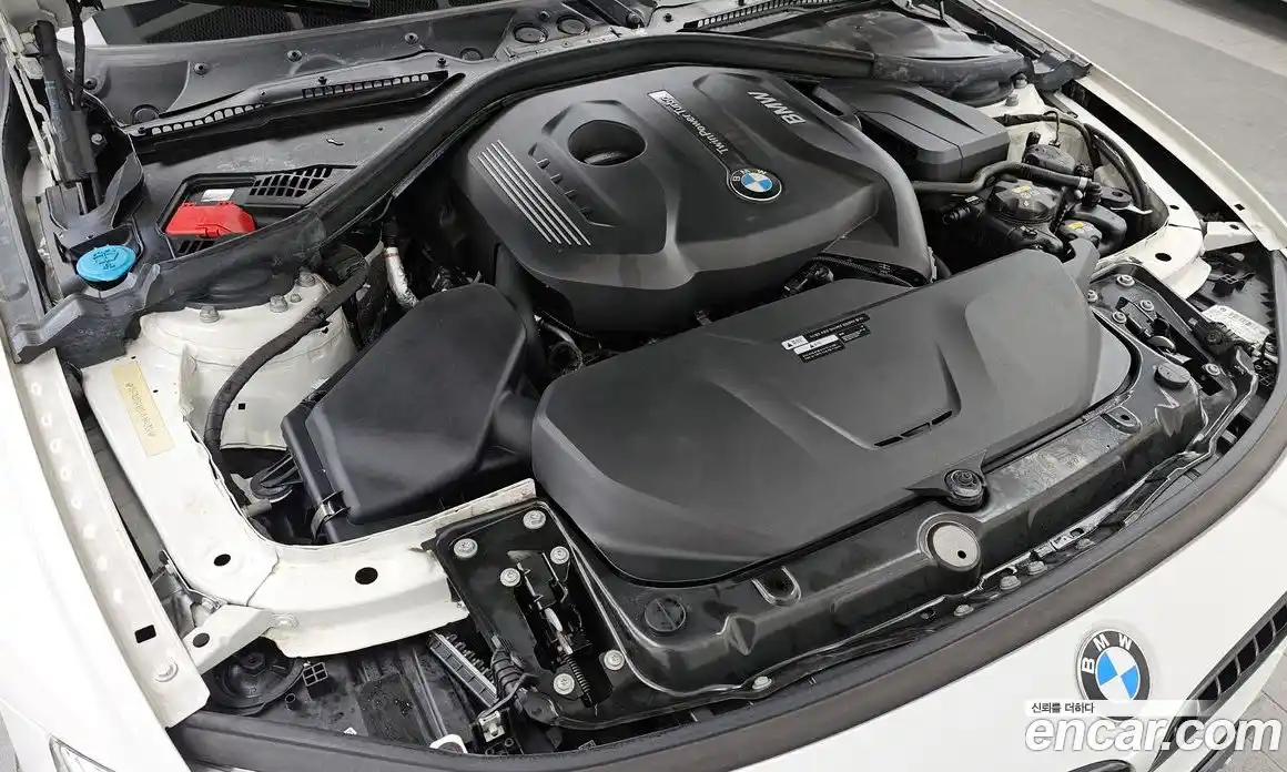 BMW 3 серия 2017 2.0 автомат (гидро), фото 6