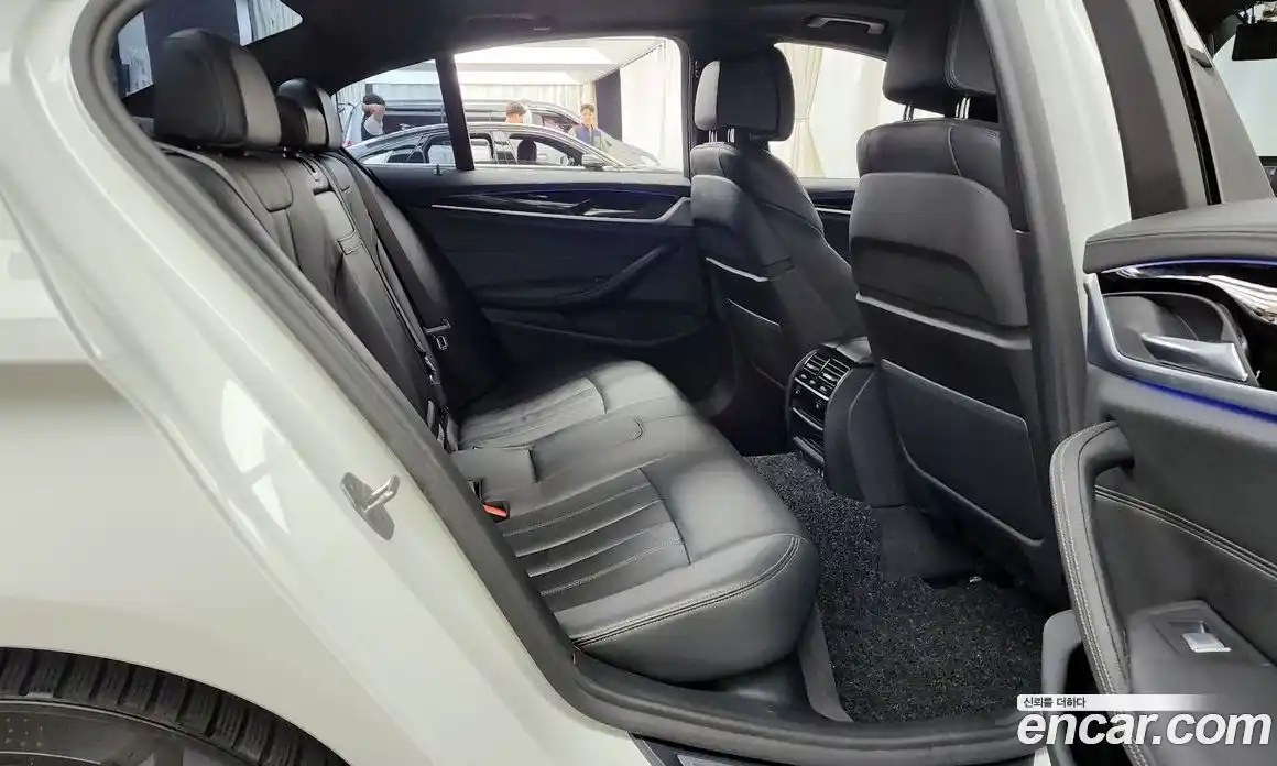 BMW 5 серия 2020 2.0 автомат (гидро), фото 18