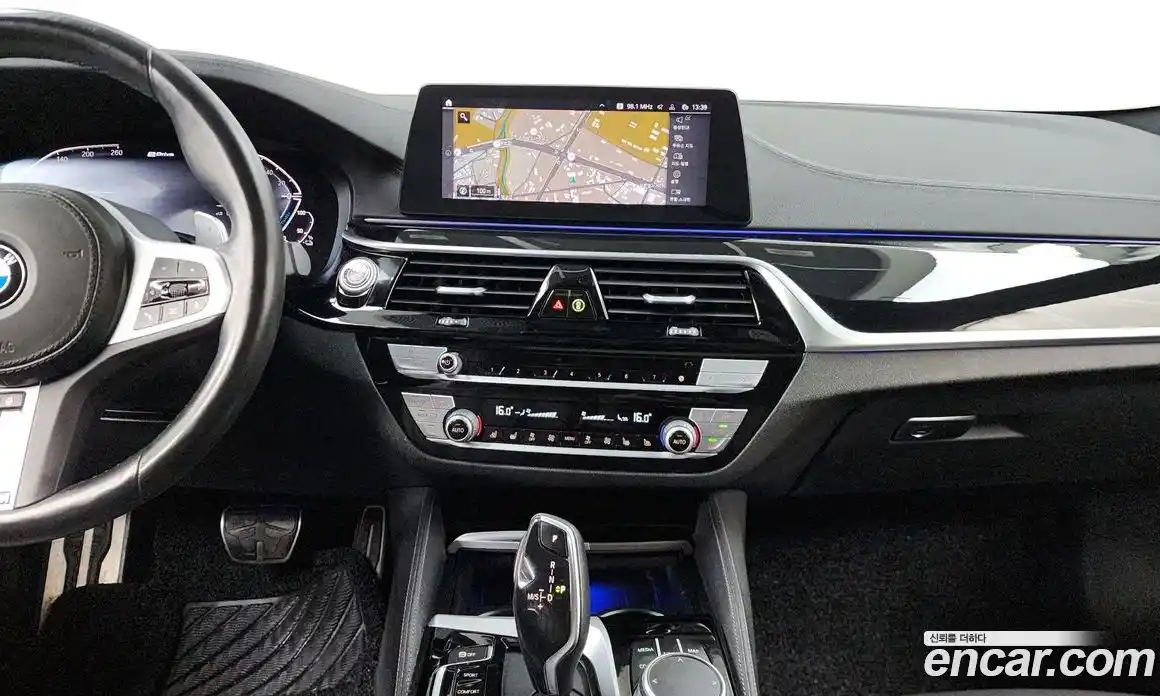 BMW 5 серия 2020 2.0 автомат (гидро), фото 20