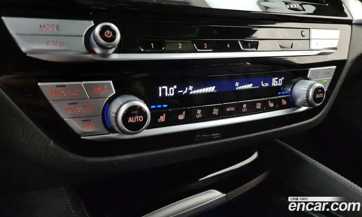BMW 5 серия 2020 2.0 автомат (гидро), фото 30