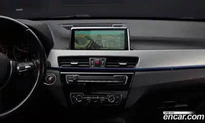 BMW X1 2016 2.0 автомат (гидро), миниатюра 12