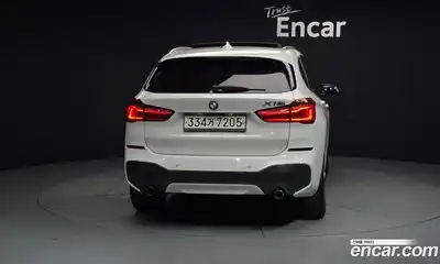 BMW X1 2016 2.0 автомат (гидро), миниатюра 4