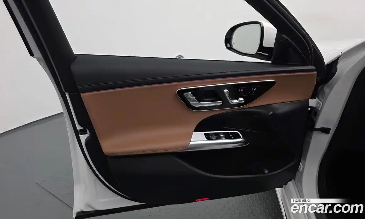 Mercedes-Benz E-Class 2025 2.0 автомат (гидро), фото 14
