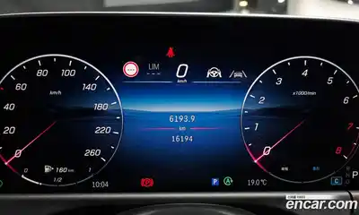 Mercedes-Benz E-Class 2024 3.0 гидро, миниатюра 11 Mercedes-Benz E-Class 2024 3.0 гидро, миниатюра 11