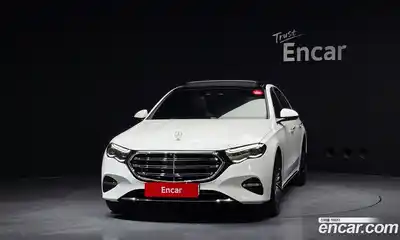 Mercedes-Benz E-Class 2024 3.0 гидро, миниатюра 3 Mercedes-Benz E-Class 2024 3.0 гидро, миниатюра 3