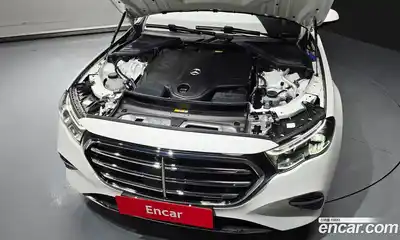 Mercedes-Benz E-Class 2024 3.0 гидро, миниатюра 6 Mercedes-Benz E-Class 2024 3.0 гидро, миниатюра 6