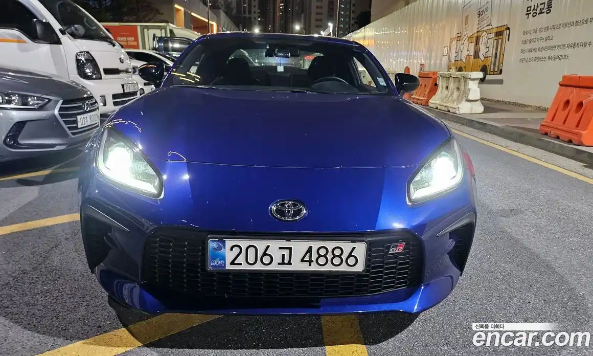 Toyota 86 2024 2.4 механика, фото 1