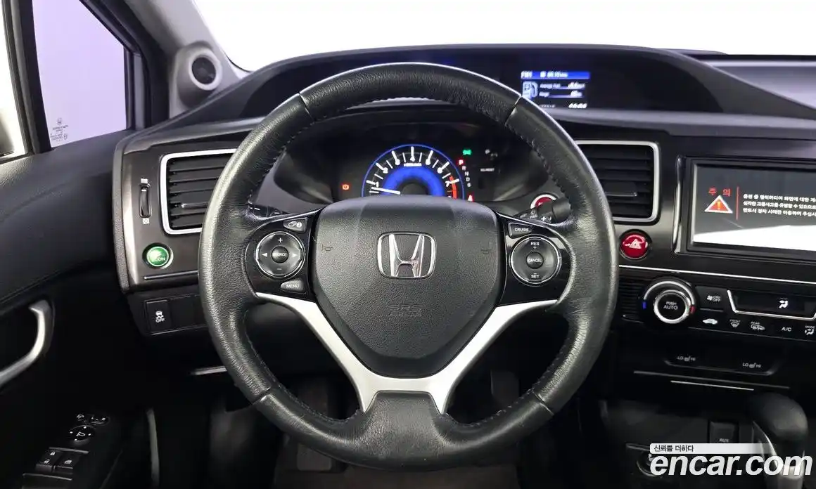Honda Civic 2015 1.8 автомат (гидро), фото 13