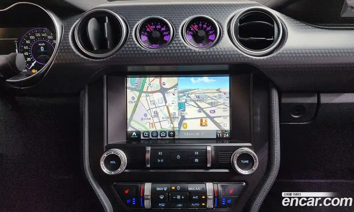 Ford Mustang 2019 2.3 автомат (гидро), фото 18