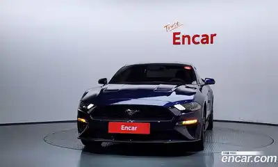 Ford Mustang 2019 2.3 автомат (гидро), миниатюра 3