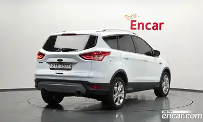 Ford Kuga 2016 2.0 автомат (гидро), миниатюра 2