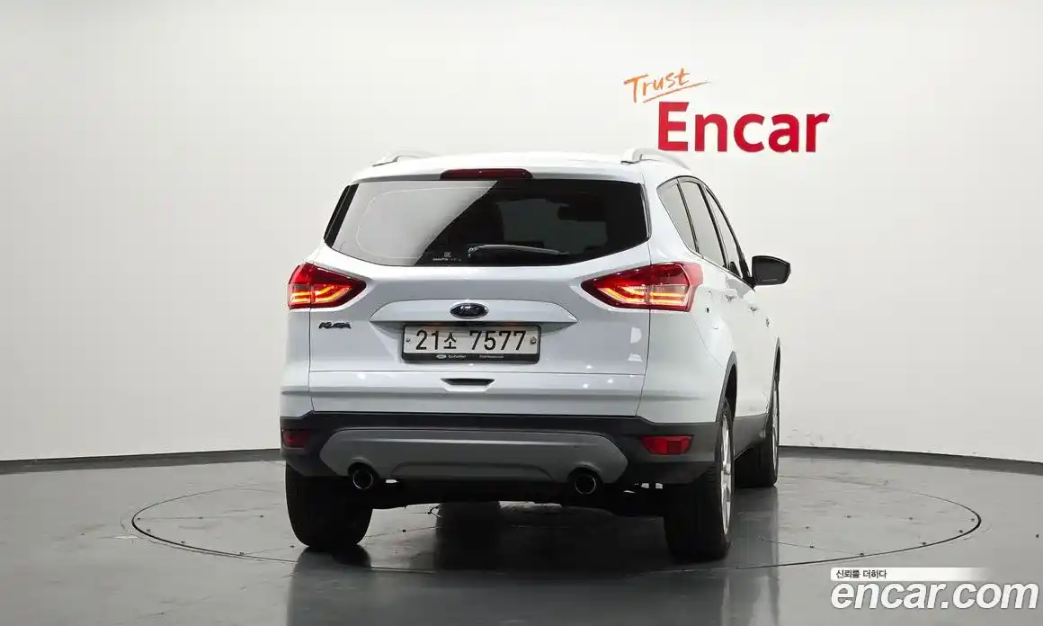 Ford Kuga 2016 2.0 автомат (гидро), фото 4