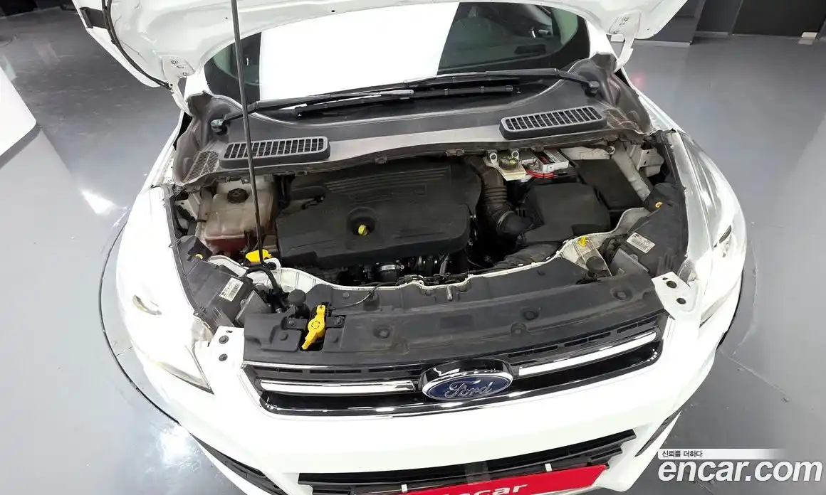 Ford Kuga 2016 2.0 автомат (гидро), фото 6