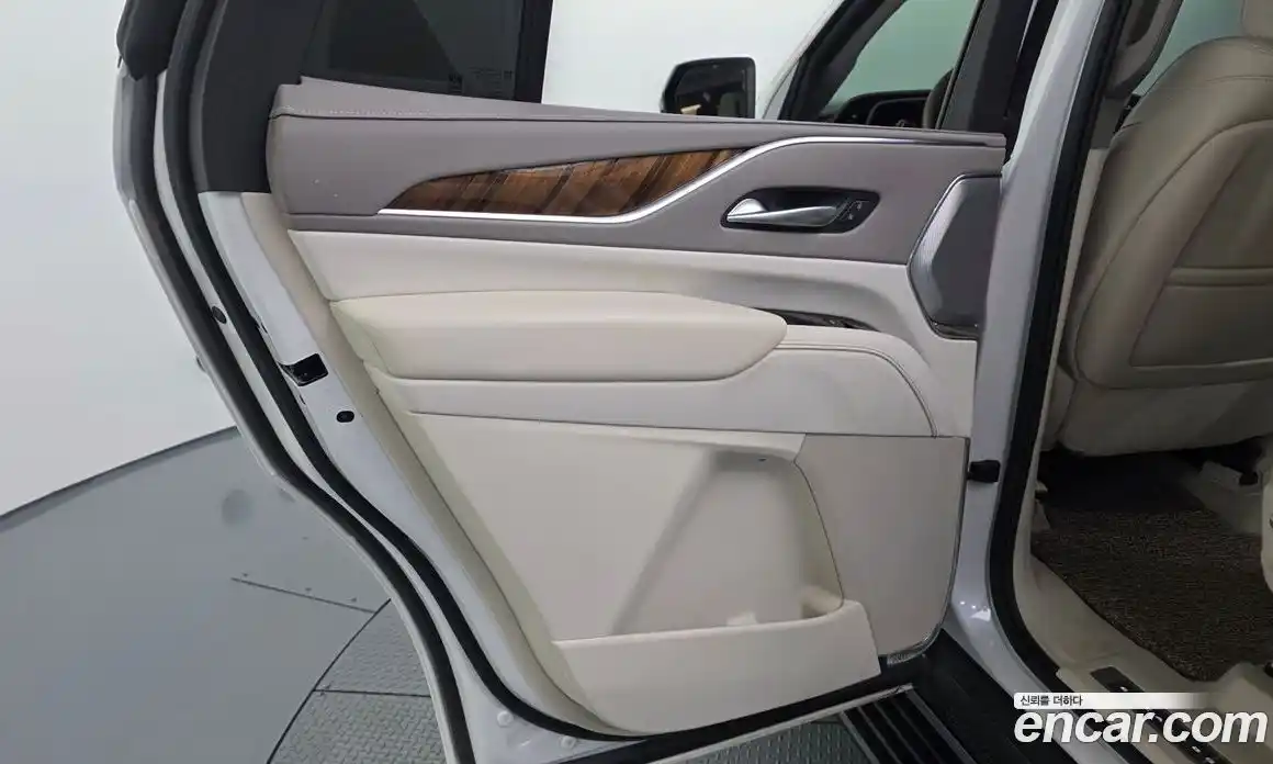 Cadillac Escalade 2021 6.2 гидро, фото 15
