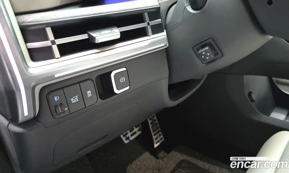 Hyundai Santa Fe 2025 1.6 автомат (гидро), фото 14