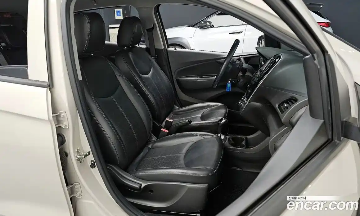 Chevrolet Spark 2016 1.0 автомат (гидро), фото 10