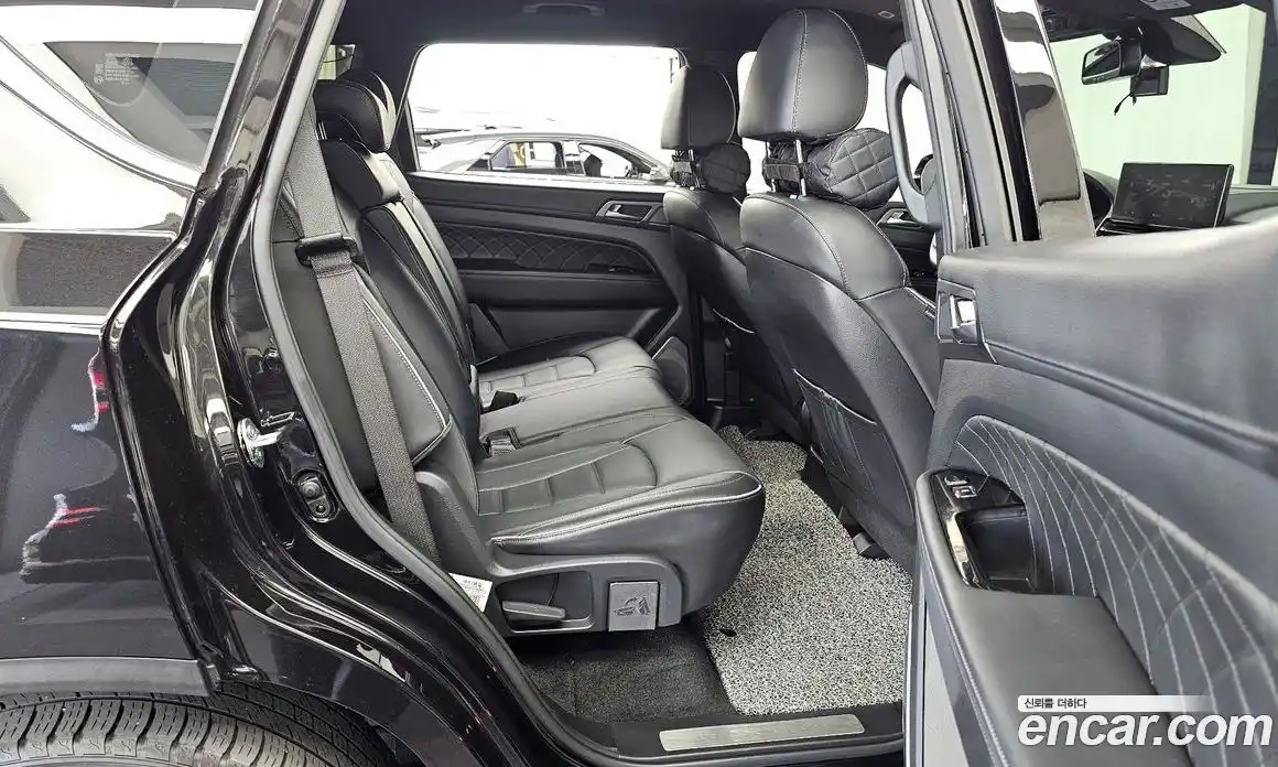 SsangYong Rexton 2023 2.2 автомат (гидро), фото 12