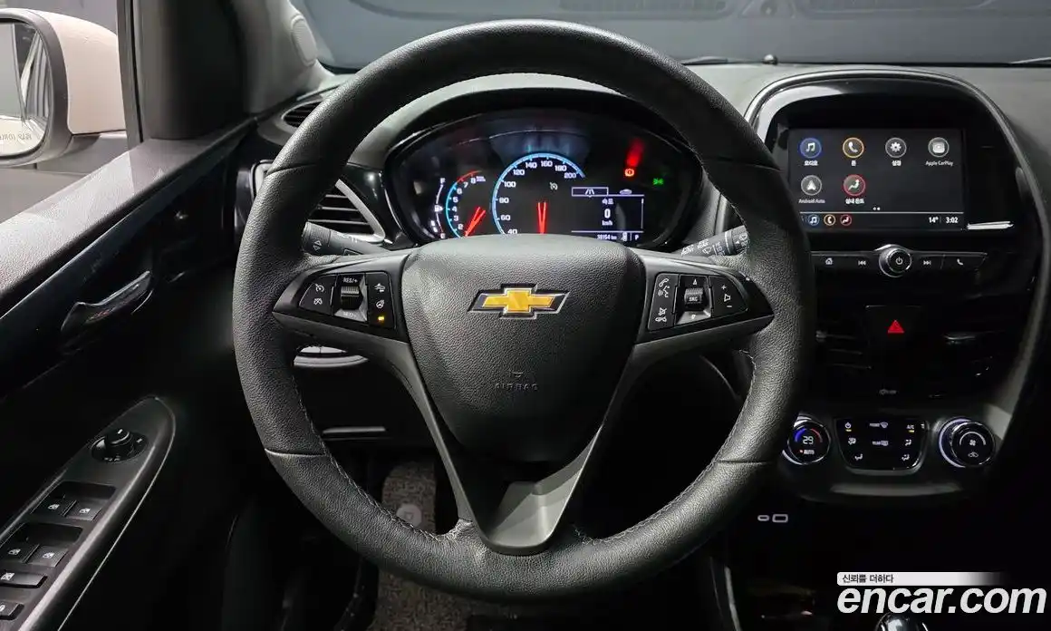 Chevrolet Spark 2019 1.0 автомат (гидро), фото 13