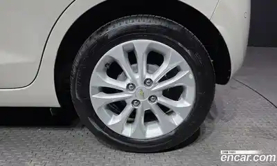 Chevrolet Spark 2019 1.0 автомат (гидро), миниатюра 5