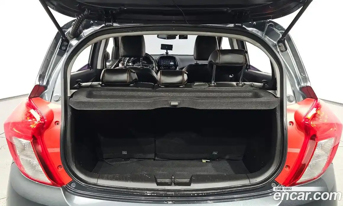 Chevrolet Spark 2018 1.0 автомат (гидро), фото 19