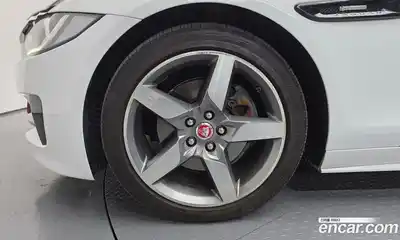 Jaguar XE 2016 2.0 гидро, миниатюра 5