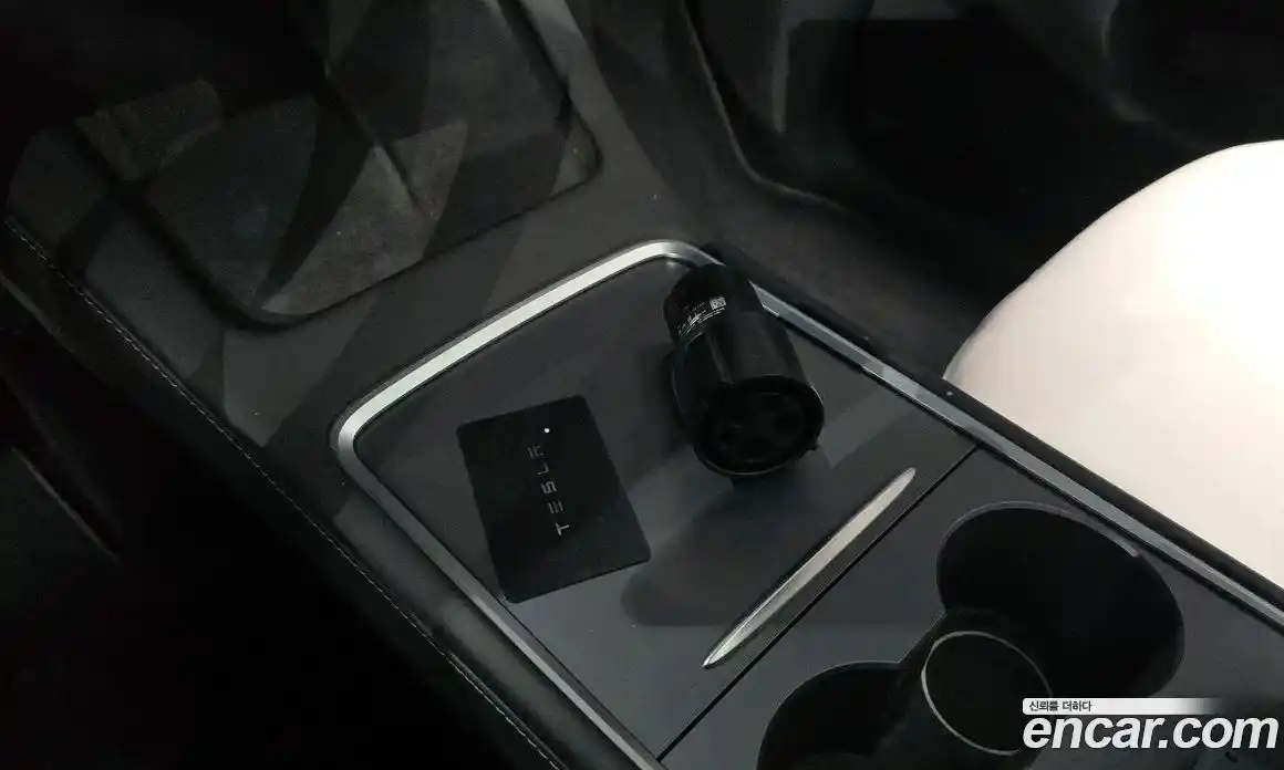 Tesla Model Y 2023 0.2 гидро, фото 18