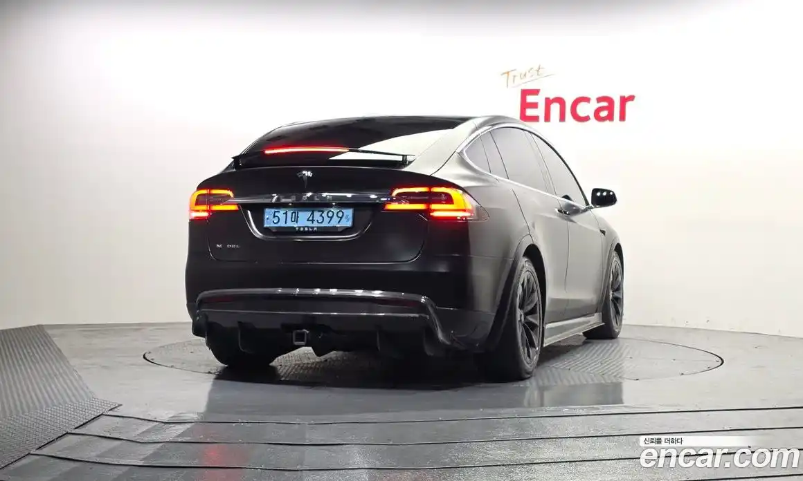Tesla Model X 2019 0.3 гидро, фото 4