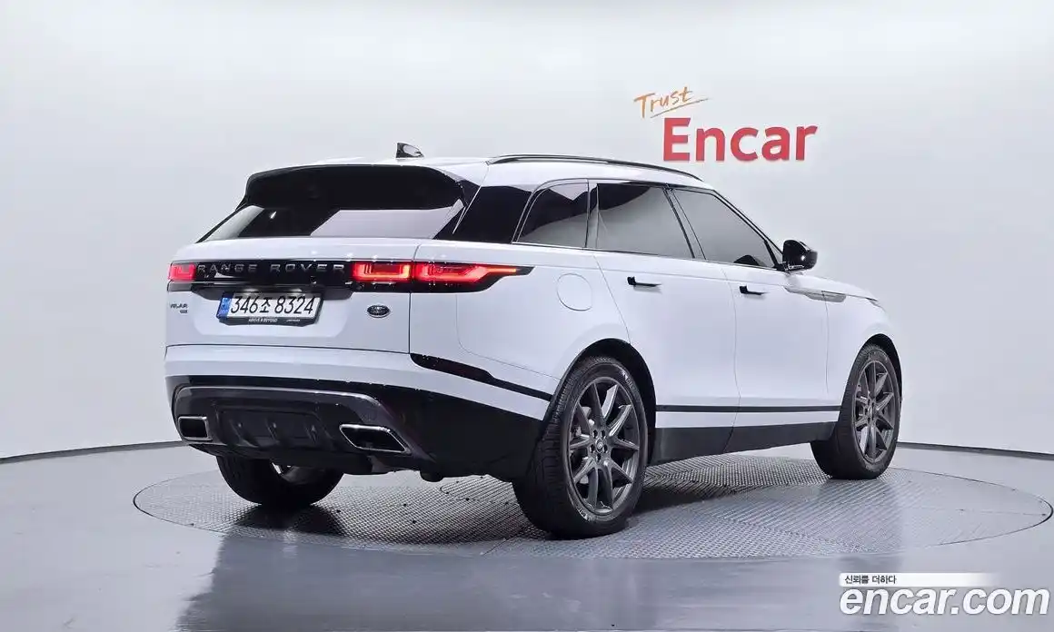 Land Rover Range Rover Velar 2022 3.0 автомат (гидро), фото 2