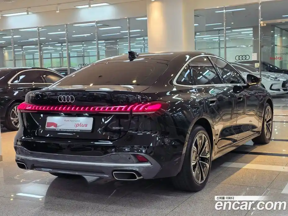 Audi A5 2025 2.0 автомат (гидро), фото 2