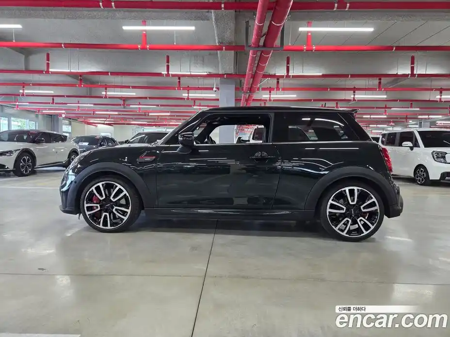 Mini Cooper 2022 2.0 автомат (гидро), фото 3