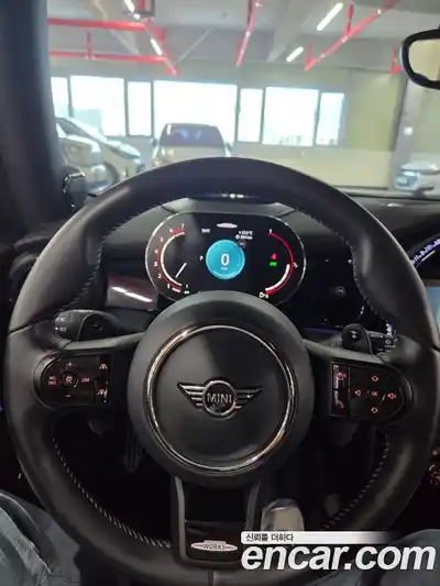 Mini Cooper 2022 2.0 автомат (гидро), миниатюра 4