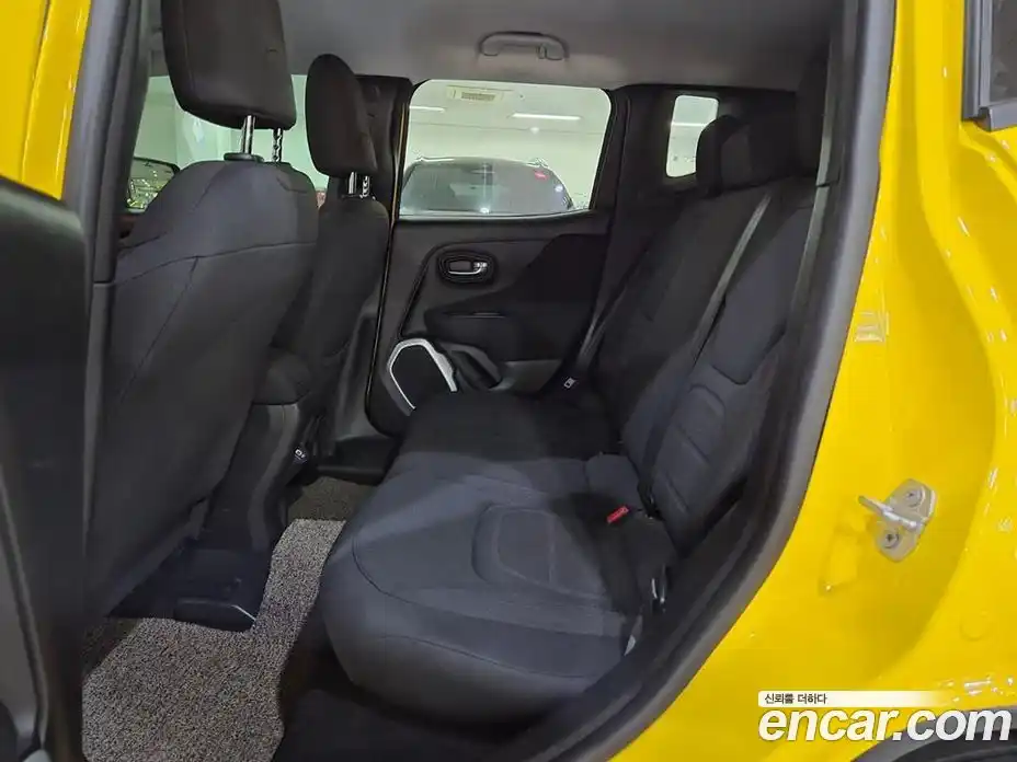 Jeep Renegade 2018 2.4 автомат (гидро), фото 12