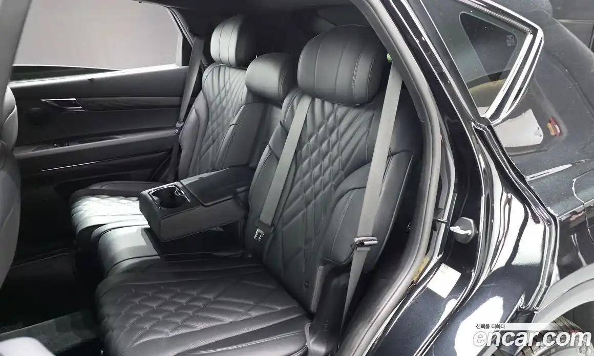 Genesis GV80 2025 2.5 автомат (гидро), фото 18