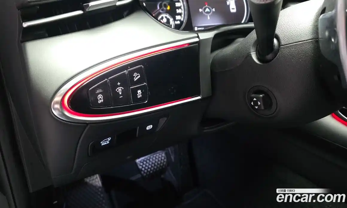 Genesis GV70 2024 2.5 автомат (гидро), фото 25