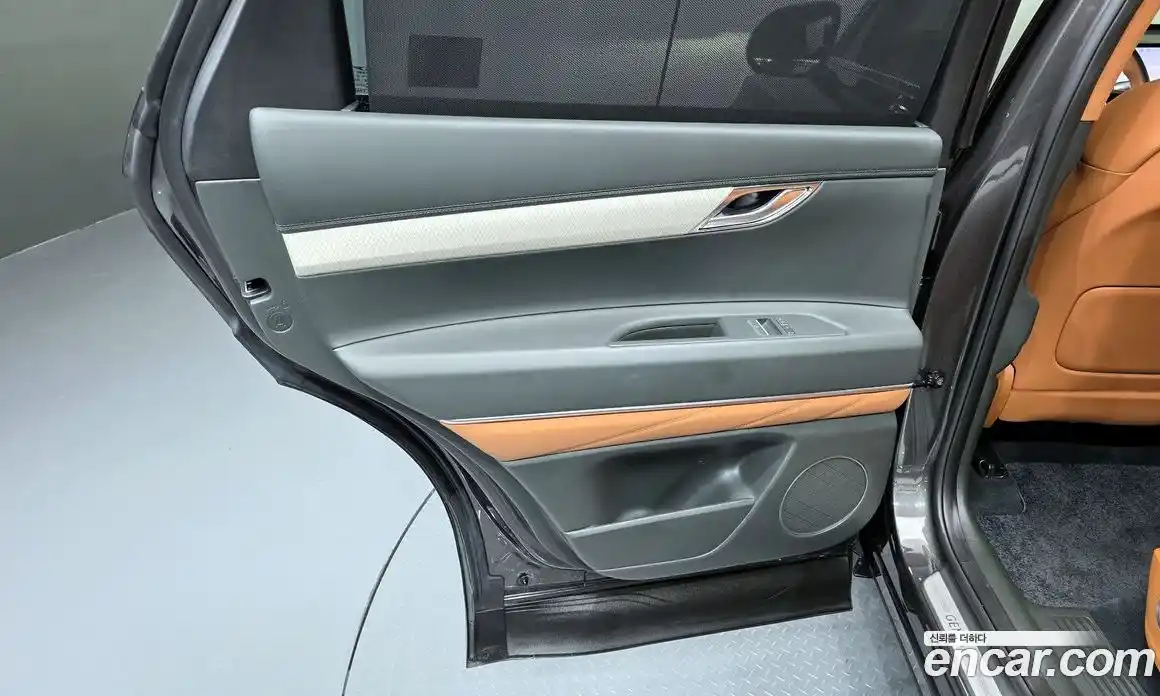 Genesis GV80 2024 2.5 автомат (гидро), фото 15