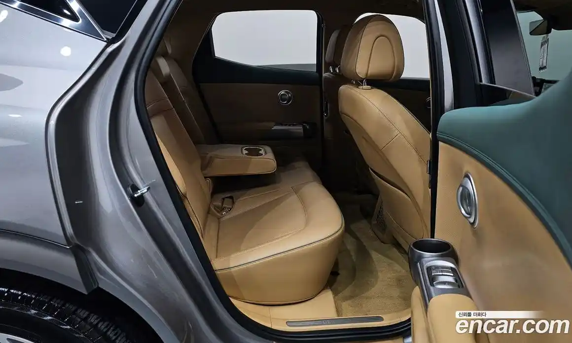 Genesis GV60 2021 0.1 автомат (гидро), фото 17