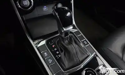 SsangYong Korando 2021 1.5 автомат (гидро), миниатюра 12