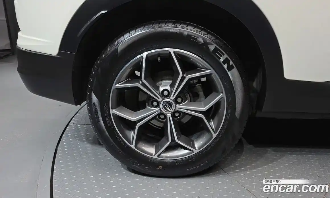 SsangYong Korando 2021 1.5 автомат (гидро), фото 5