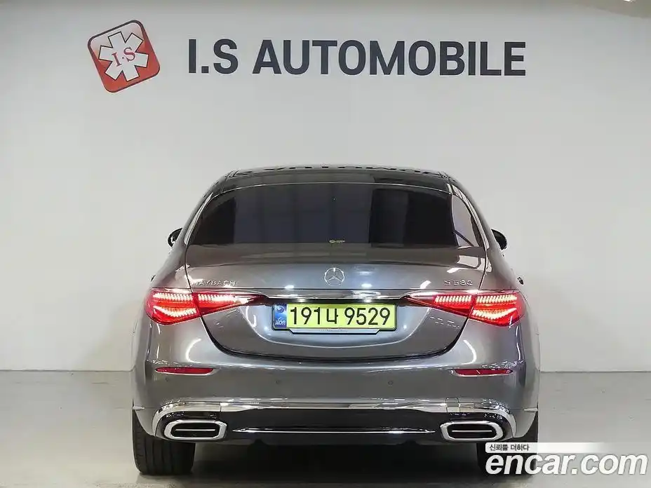 Mercedes-Benz S-Class 2024 4.0 гидро, фото 3