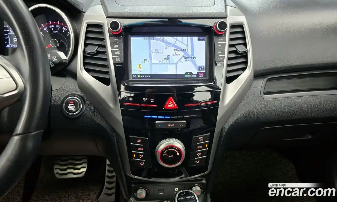 SsangYong TIBOLI 2015 1.6 автомат (гидро), фото 14
