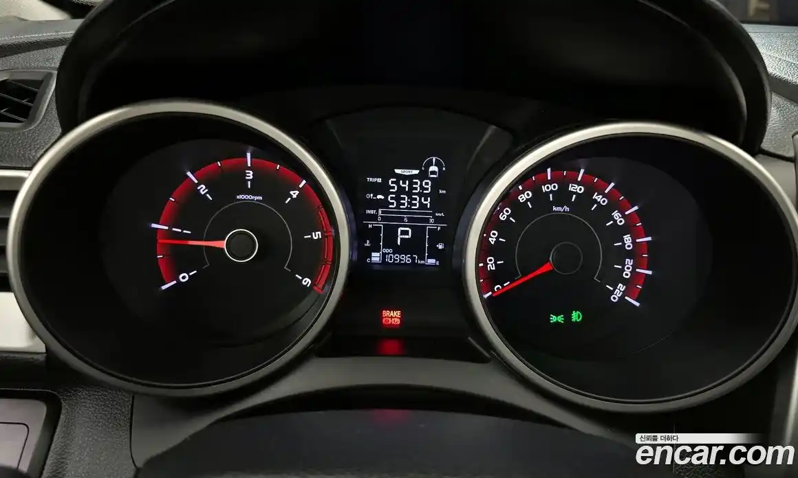 SsangYong TIBOLI 2015 1.6 автомат (гидро), фото 8