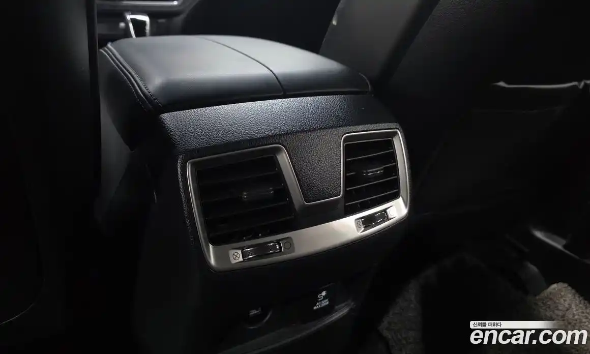 SsangYong Rexton 2018 2.2 автомат (гидро), фото 34