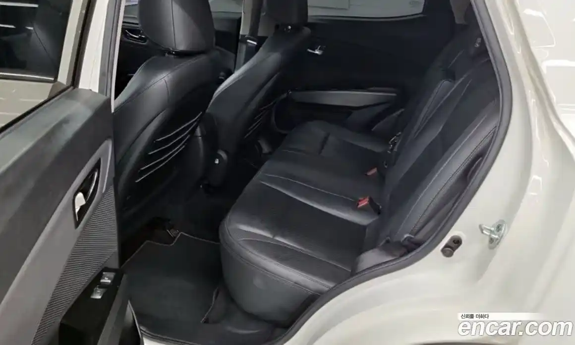 SsangYong TIBOLI 2022 1.5 автомат (гидро), фото 12