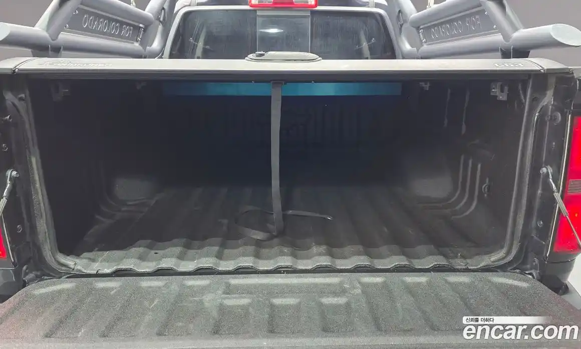 Chevrolet Colorado 2021 3.6 автомат (гидро), фото 22