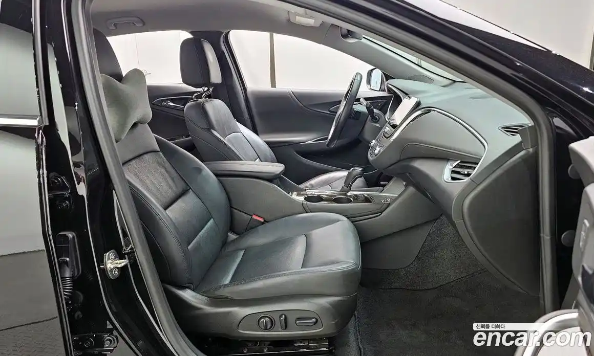 Chevrolet Malibu 2019 2.0 автомат (гидро), фото 17