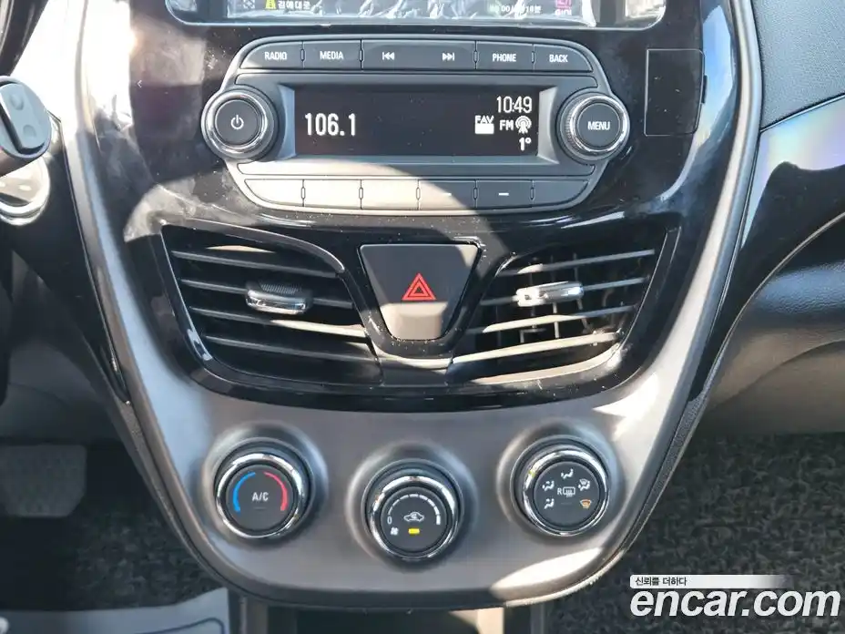 Chevrolet Spark 2019 1.0 автомат (гидро), фото 13