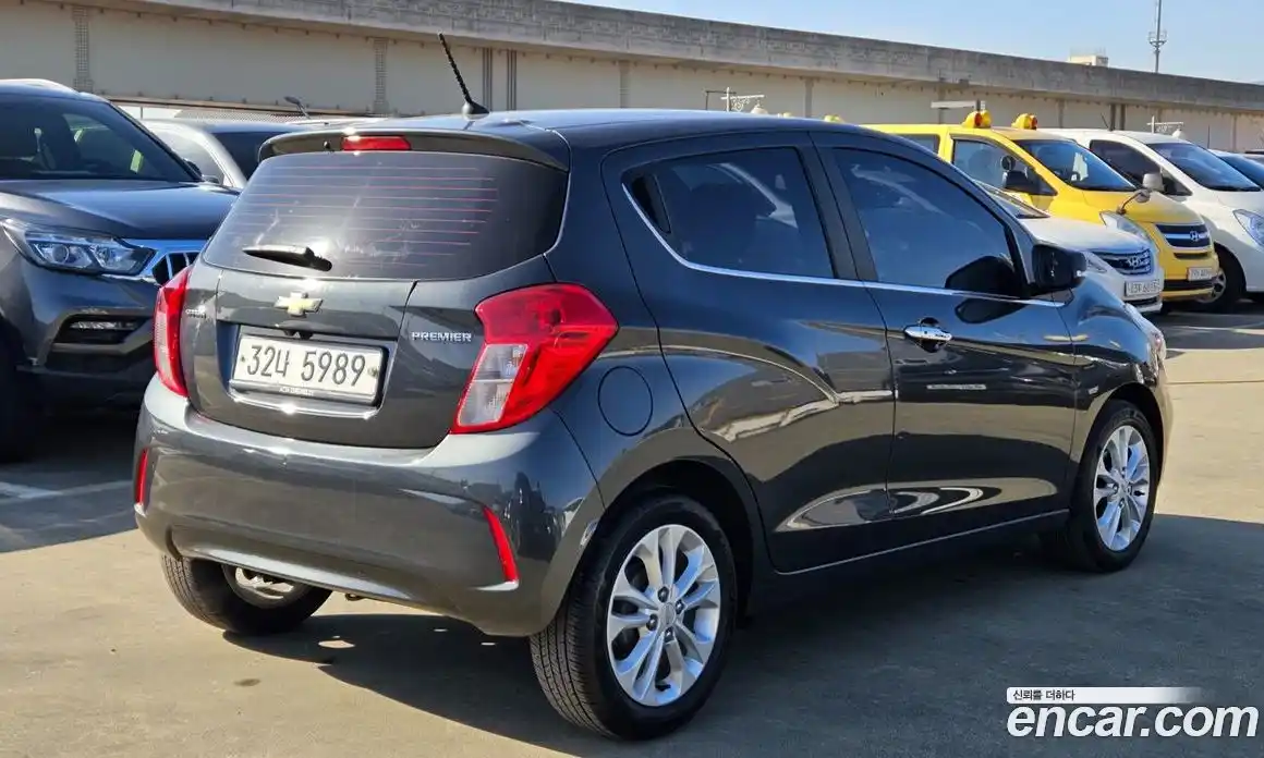 Chevrolet Spark 2019 1.0 автомат (гидро), фото 19